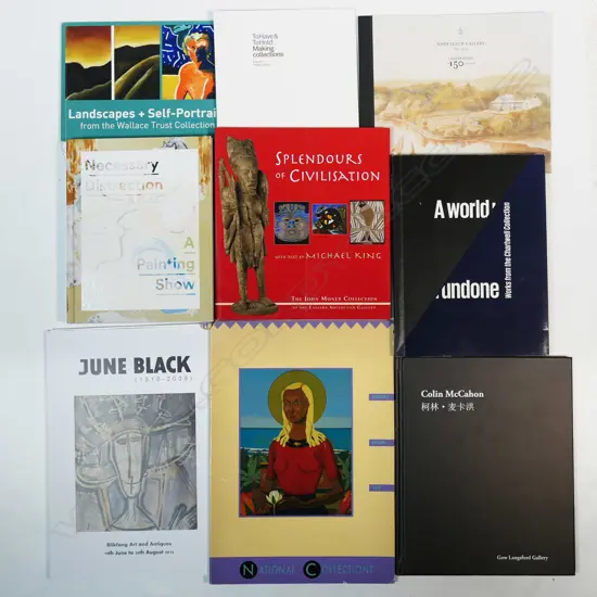 9 NZ ART PUBLICATIONS